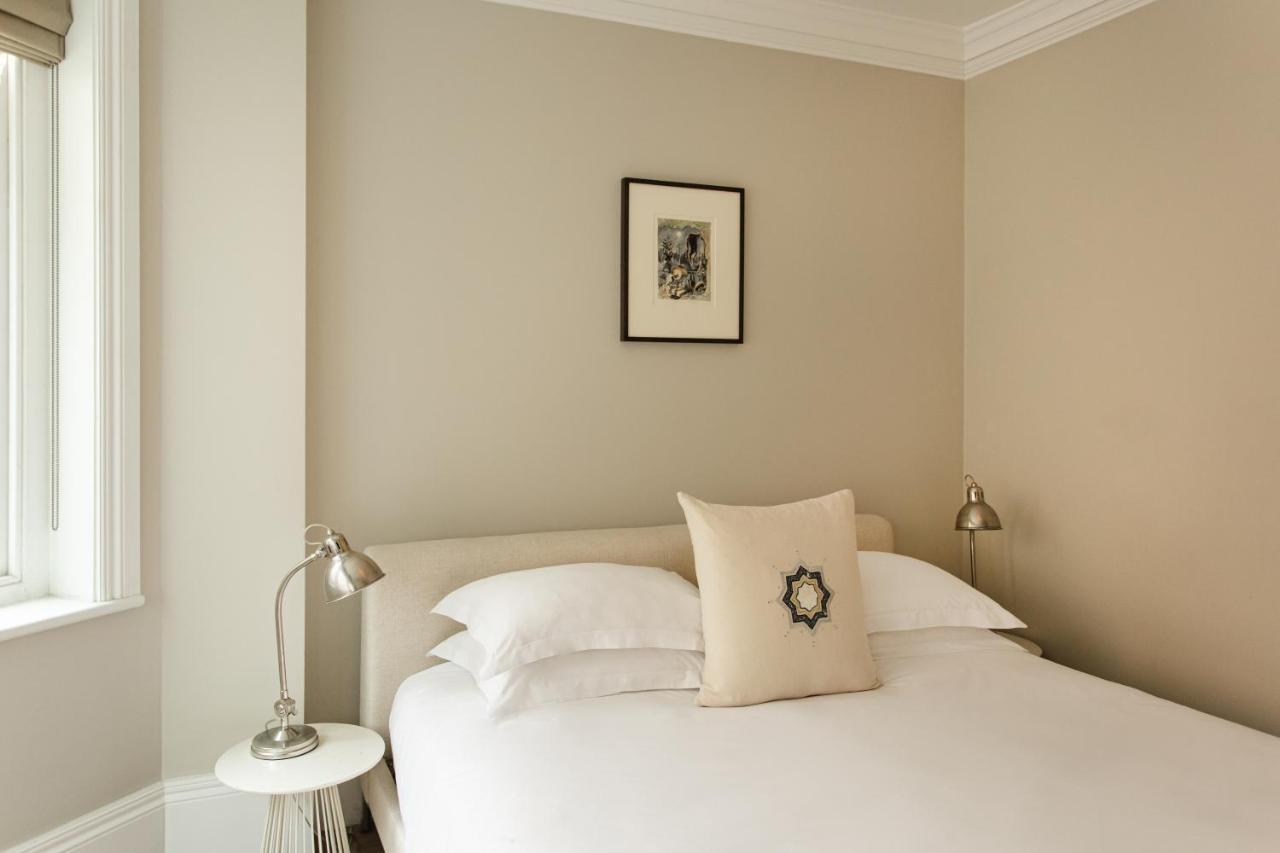 56 Welbeck Street Aparthotel London Exterior photo