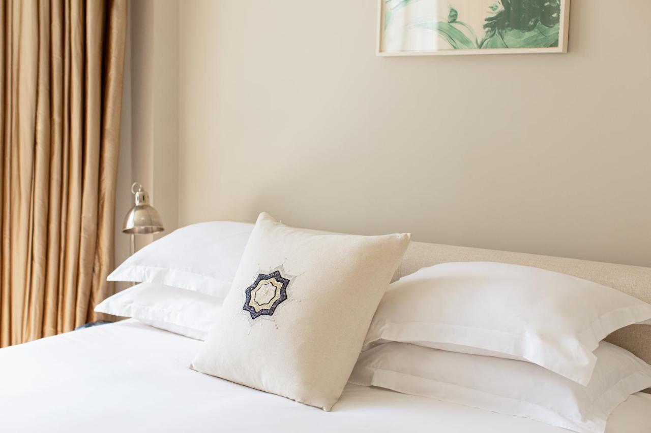 56 Welbeck Street Aparthotel London Exterior photo