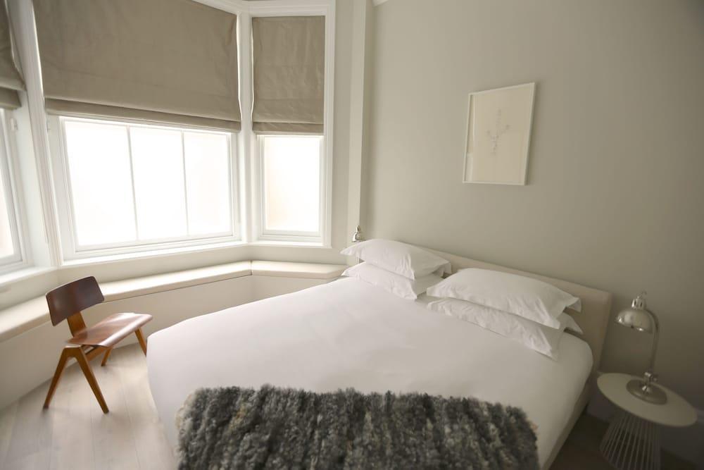 56 Welbeck Street Aparthotel London Exterior photo